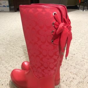 “Too cute for just rain” boots!